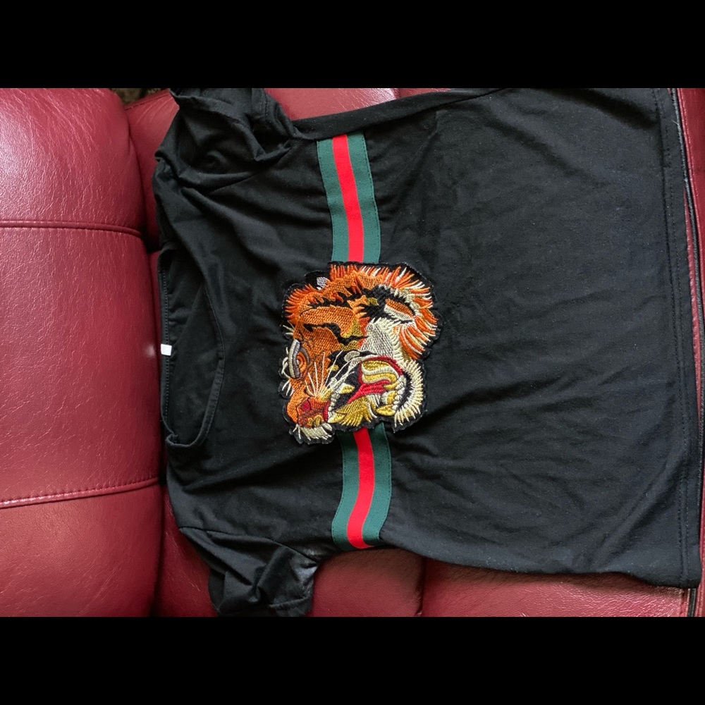 Women shirt